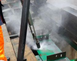 5 PESKANJE Z VODO.jpg