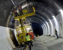 Tunel CRESNJEVEC08.JPG